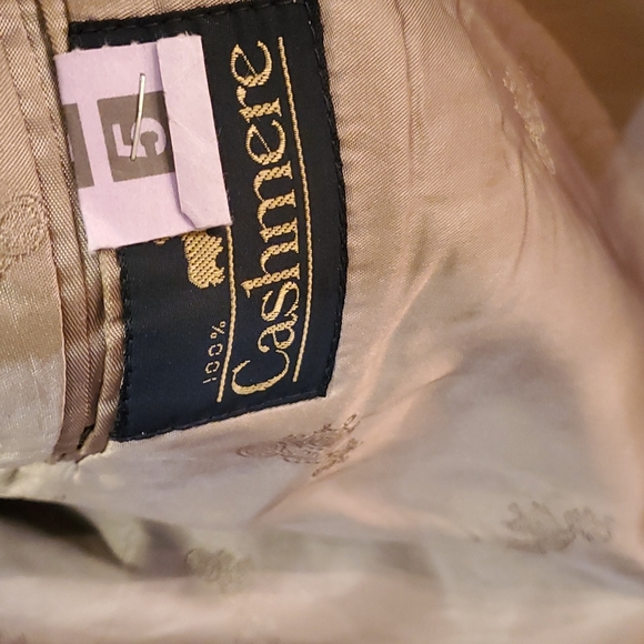 Fields brothers 100% cashmere jacket - Picture 3 of 6